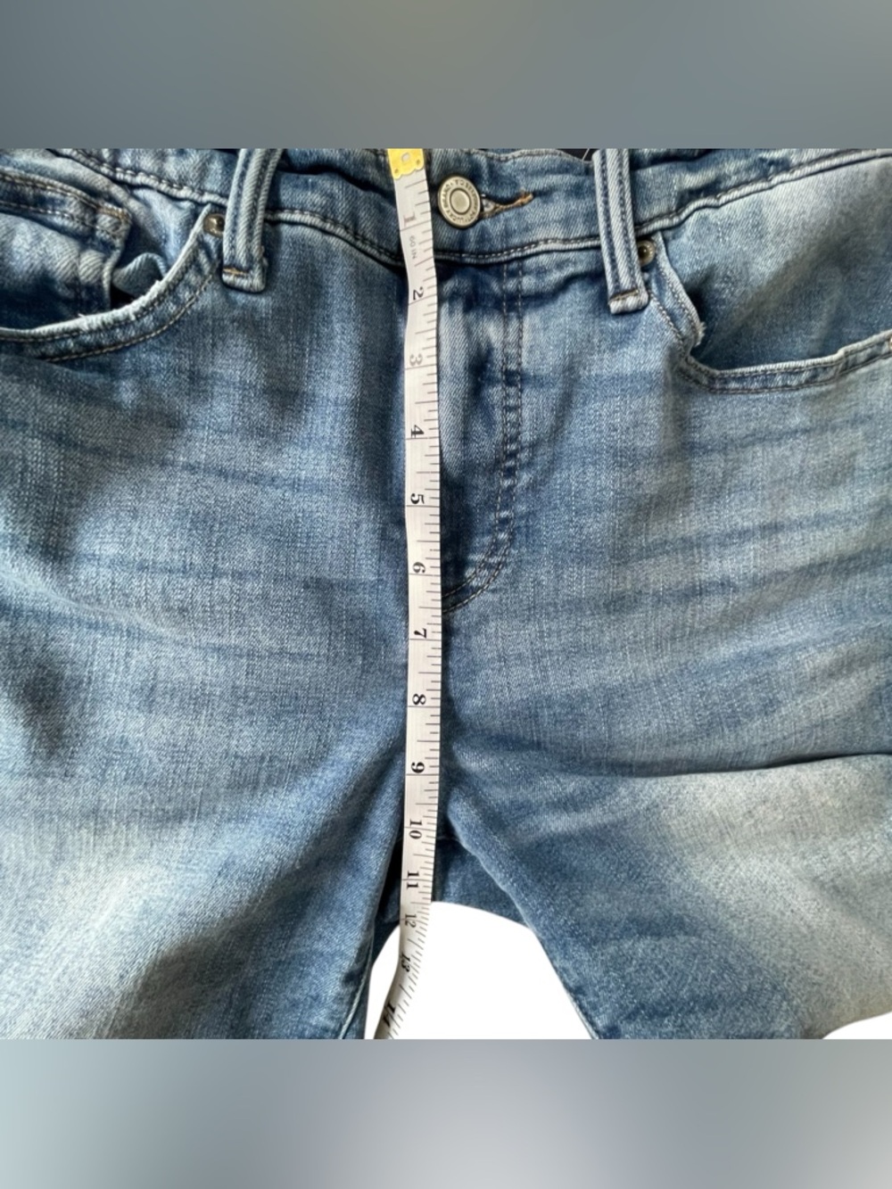 Lucky Brand Women's Size 12 Midi Rise Straight Leg Jeans Light Blue - Picture 8 of 16